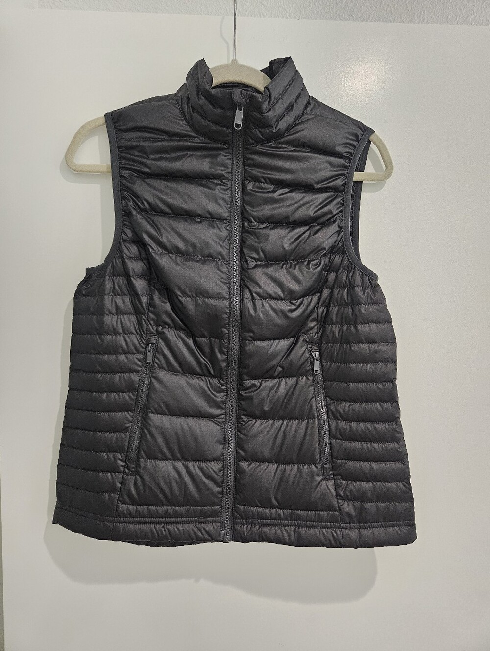 Quince Lightweight Down Packable Puffer Vest